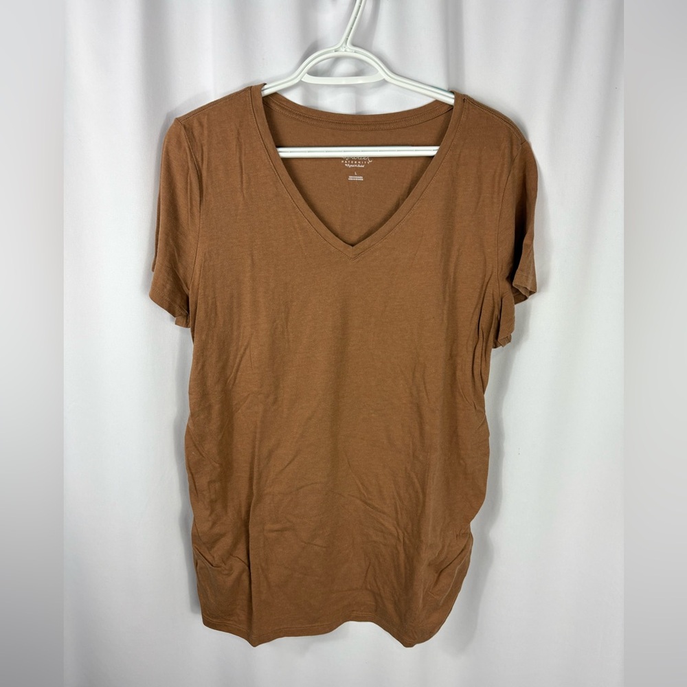 Isabel Maternity by Ingrid & Isabel V-Neck Short Sleeve Tee in Brown